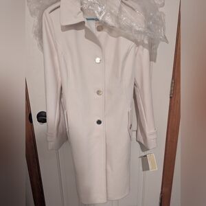 MICHAEL Michael Kors Cream Trench Coat